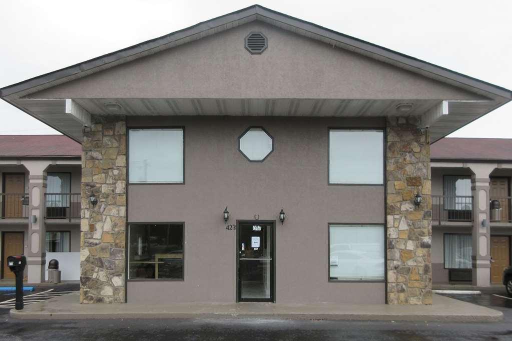 Econo Lodge Sevierville-Pigeon Forge On The River Екстериор снимка